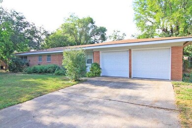 1105 W 5th St, Weslaco, TX 78596 - photo 2