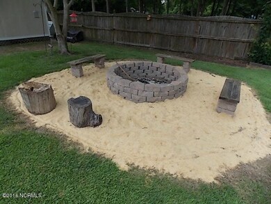 2760 Barefoot Ln, Winterville, NC 28590 - photo 3