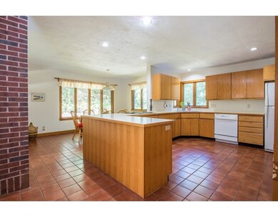 73 Carter Dr, Framingham, MA 01701 - photo 7