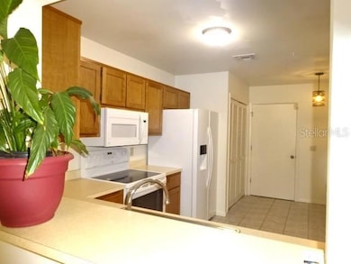 672 Post Oak Cir unit 106, Altamonte Springs, FL 32701 - photo 7