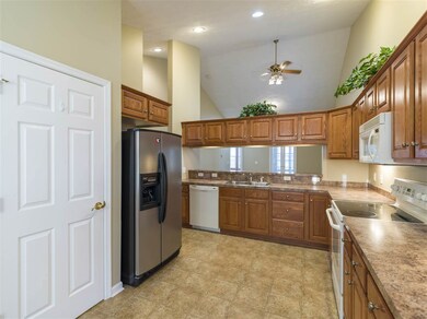 4035 Forest Oaks Ln, Harrisonburg, VA 22801 - photo 4