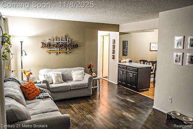 5521 N Belsay Rd, Flint, MI 48506 - photo 3