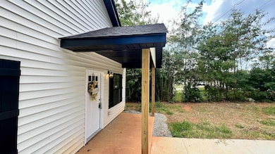 307 Hunter St, Seneca, SC 29678 - photo 3