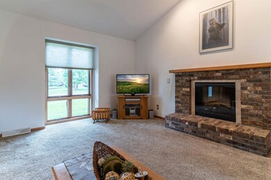 2627 Fandre Dr, Cedar Falls, IA 50613 - photo 7