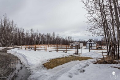 1501EFairviewLp(3of23)