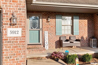 5912 W Ridgecrest Cir, Peoria, IL 61615 - photo 3