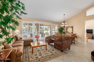 10 Willowcrest