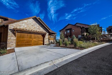 04-Longview Dr-004
