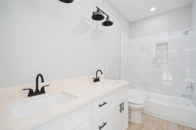 5007 Briscoe St unit A/B, Houston, TX 77033 - photo 4