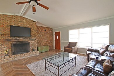 Living Room IMG_9228