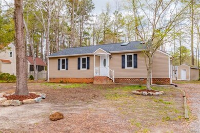 FRONT EXTERIOR, MAINTENANCE FREE VINYL SIDING