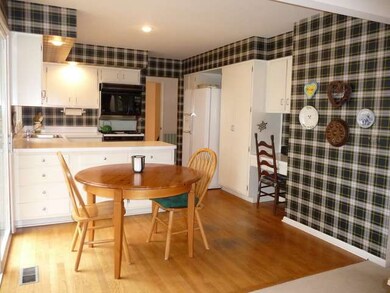 2060 Plymouth Ln unit 6, Northbrook, IL 60062 - photo 6