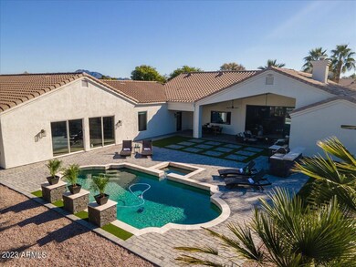 02-DJI_0373-HDR