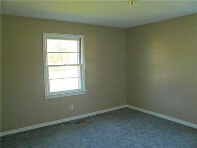 608 Iris Dr, Manchester, TN 37355 - photo 5