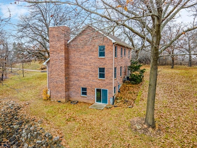 W9658 Stader Rd, Whitewater, WI 53190 - photo 5