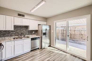 1205 E Grove Cir, Mesa, AZ 85204 - photo 4