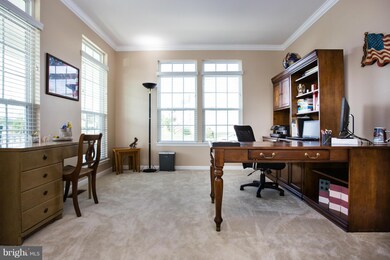 2402 Scuppers Ln, Woodbridge, VA 22191 - photo 3