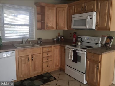 47 Paddock Ln, Willingboro, NJ 08046 - photo 4