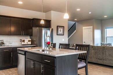 61435 Kobe St unit 403, Bend, OR 97702 - photo 4