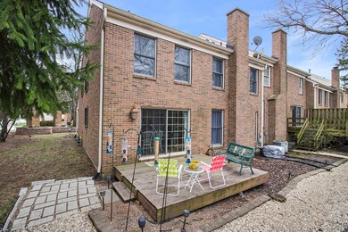 637 Windham Ln, Naperville, IL 60563 - photo 4