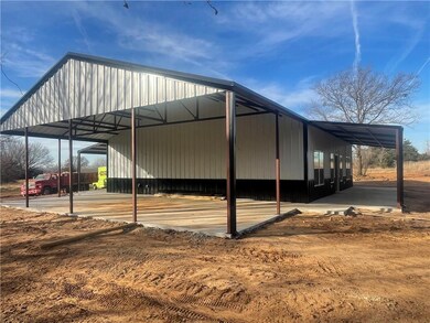 Large Carport!