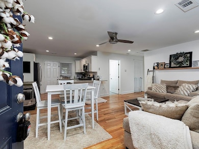 3940 Forrest Ct, Atlanta, GA 30341 - photo 3