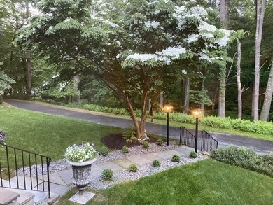 310 Border Rd, Concord, MA 01742 - photo 4