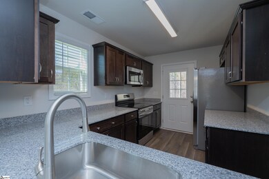 221 Waltham Ct, Greenville, SC 29617 - photo 7