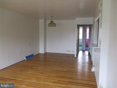 12508 Knights Rd, Philadelphia, PA 19154 - photo 2