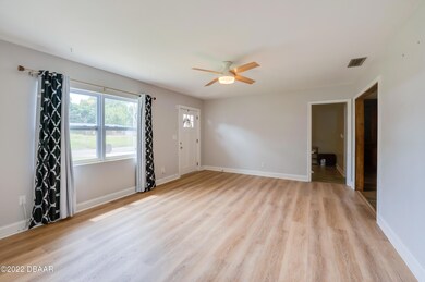 5733 Cedar Forest Dr N, Jacksonville, FL 32210 - photo 5