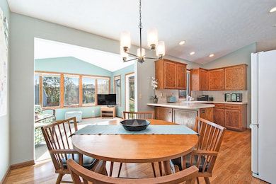 2940 Fingers Dr NE, Grand Rapids, MI 49525 - photo 4