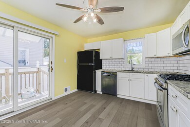 345 Milton Ave, Staten Island, NY 10306 - photo 6