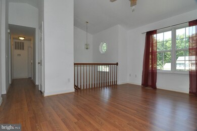 35538 Wilderness Shores Way, Locust Grove, VA 22508 - photo 4