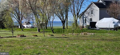 138 Chesapeake Estates Dr, Stevensville, MD 21666 - photo 2