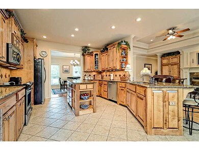 15047 Park Ridge Dr, Lowell, AR 72745 - photo 5