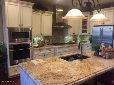 Oakville Kitchen 3