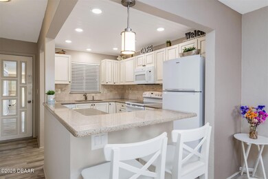 Admiralty Club unit 406, Port Orange, FL 32127 - photo 5