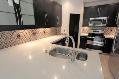 10927 NW 67th Terrace, Doral, FL 33178 - photo 7