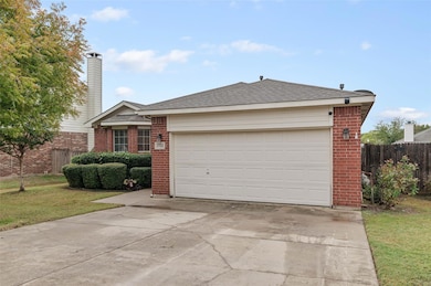 2724 Hilcroft Ave, Denton, TX 76210 - photo 3