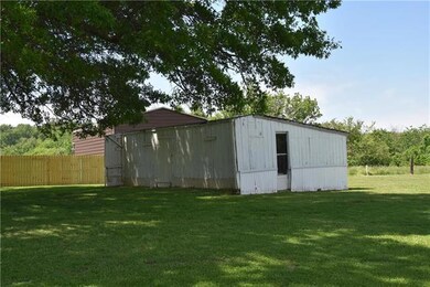 707 W Main St, Odessa, MO 64076 - photo 5