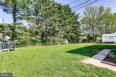 425 Sacred Heart Ln, Reisterstown, MD 21136 - photo 4