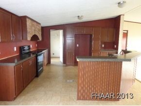 140 Hillside Dr, Troy, TX 76579 - photo 3