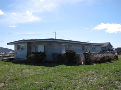 5538 Avalon St, Klamath Falls, OR 97603 - photo 3