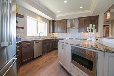 940 Alpine Pkwy, Oregon, WI 53575 - photo 4