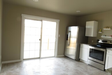 View 2 Kitchen