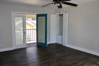 6832 Avenue I unit B, Houston, TX 77011 - photo 4