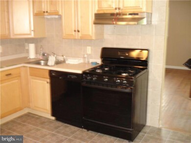 435 W 1st Ave, Runnemede, NJ 08078 - photo 5