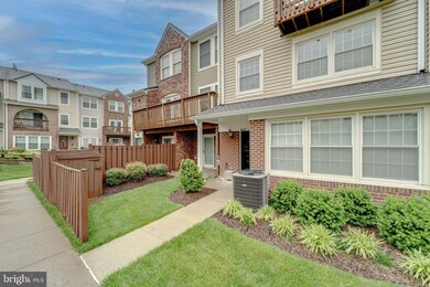 4047 Chetham Way, Woodbridge, VA 22192 - photo 5