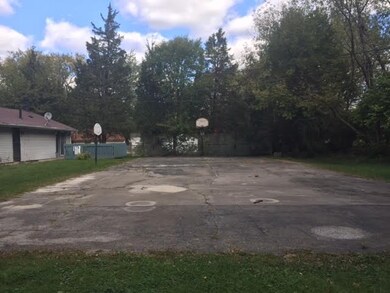 18011 Thomas Ln, Country Club Hills, IL 60478 - photo 2