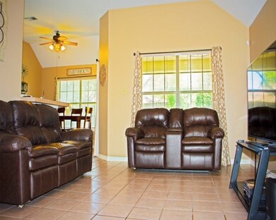 312 Cinnamon Teal Loop, Laredo, TX 78045 - photo 3